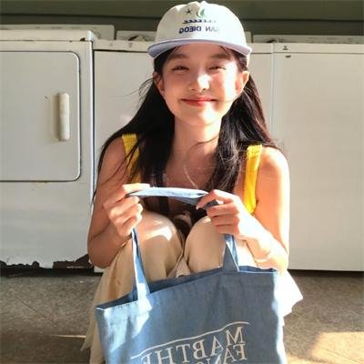 福尔摩湿与滑生海报