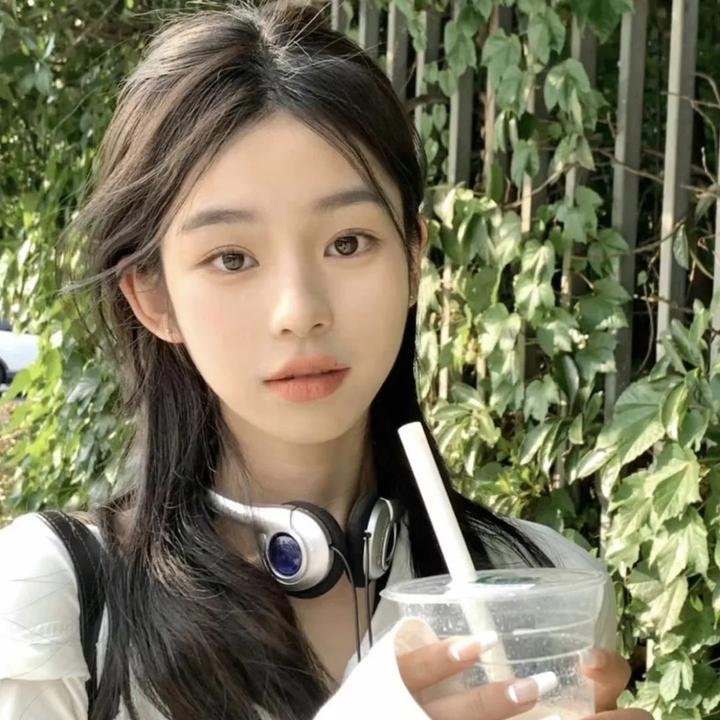 即使成为大人海报